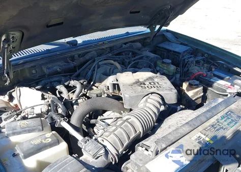 2004 Ford Explorer Sport Trac Adrenalin/Xls/Xlt from USA, damaged, VIN 1FMZU67K74UB10303